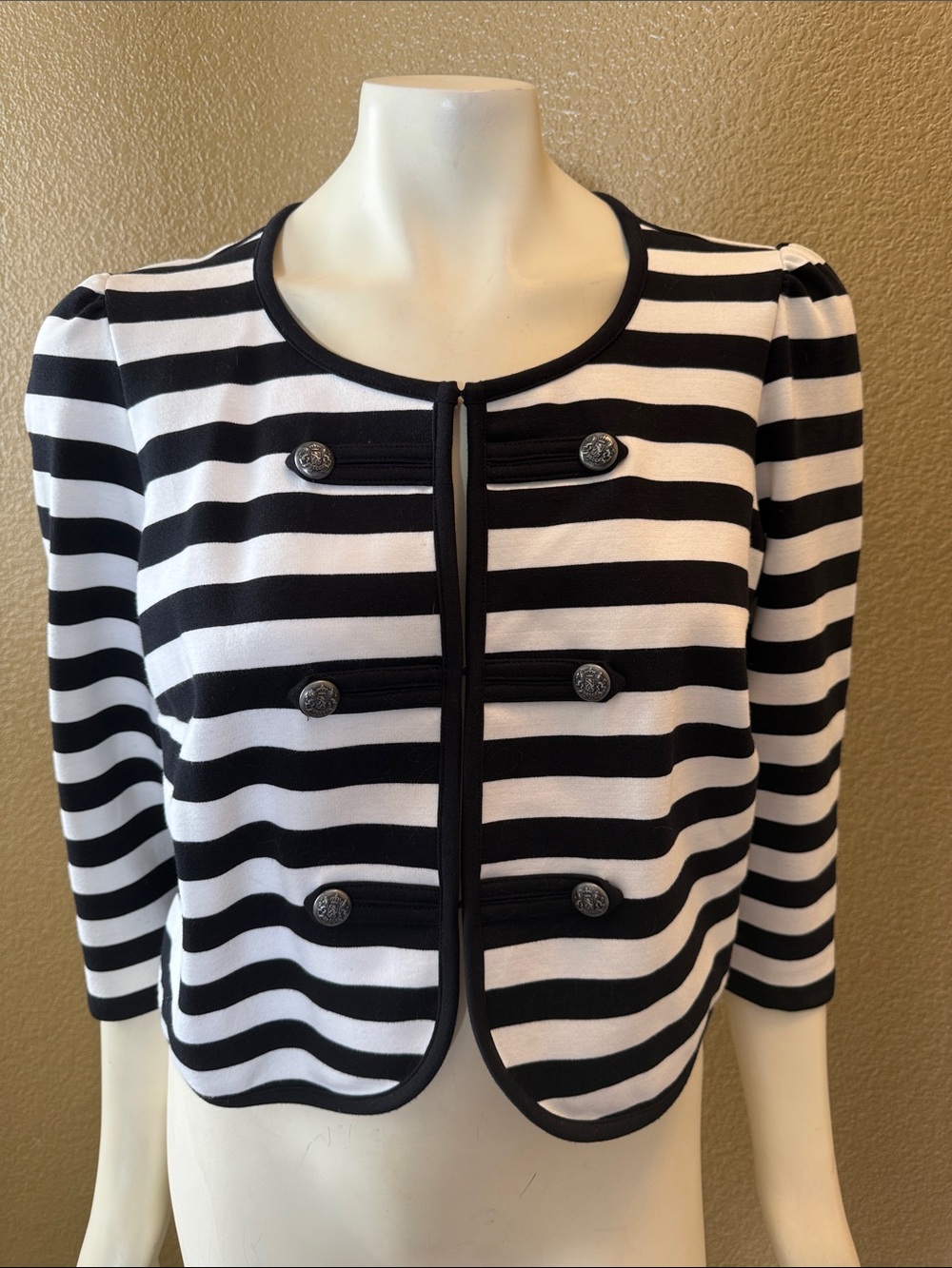 Y2K INC International Concepts Black & White Striped Button-Front Top